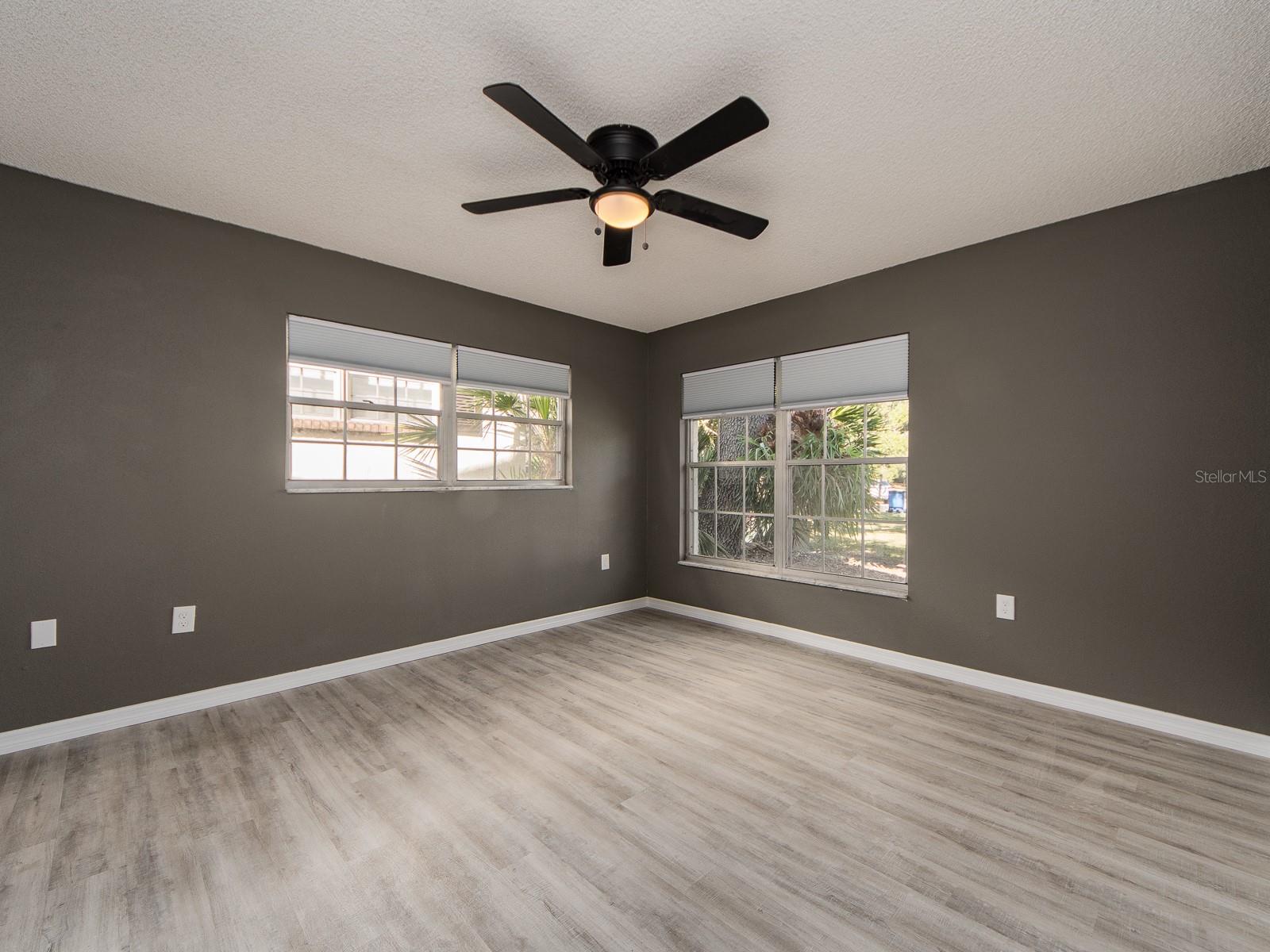 Image 20 of 34 For 310 Bayshore Boulevard 103