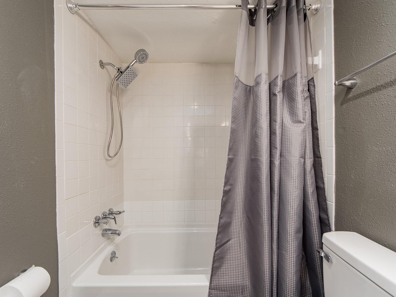 Image 25 of 34 For 310 Bayshore Boulevard 103