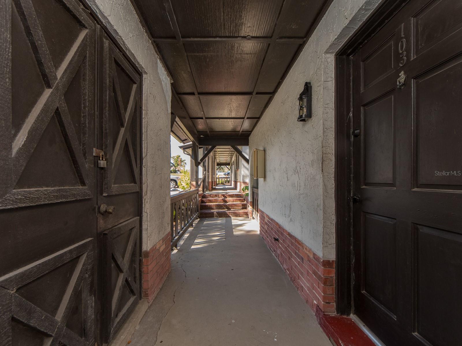 Image 5 of 34 For 310 Bayshore Boulevard 103