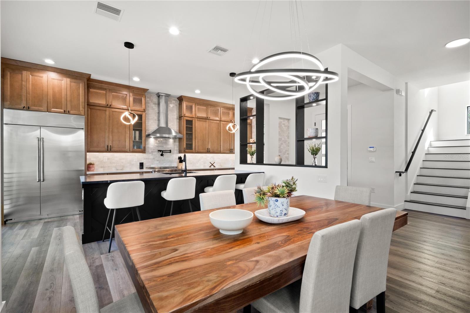 Image 56 of 74 For 321 Hanlon Street