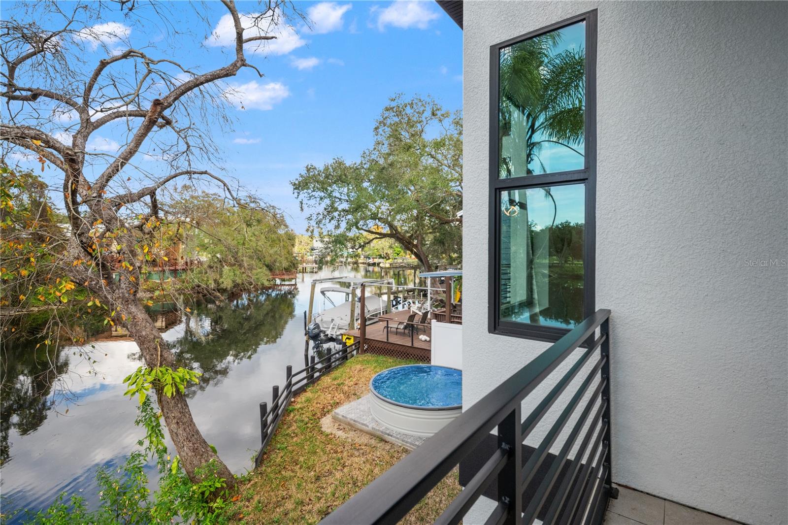 Image 58 of 74 For 321 Hanlon Street