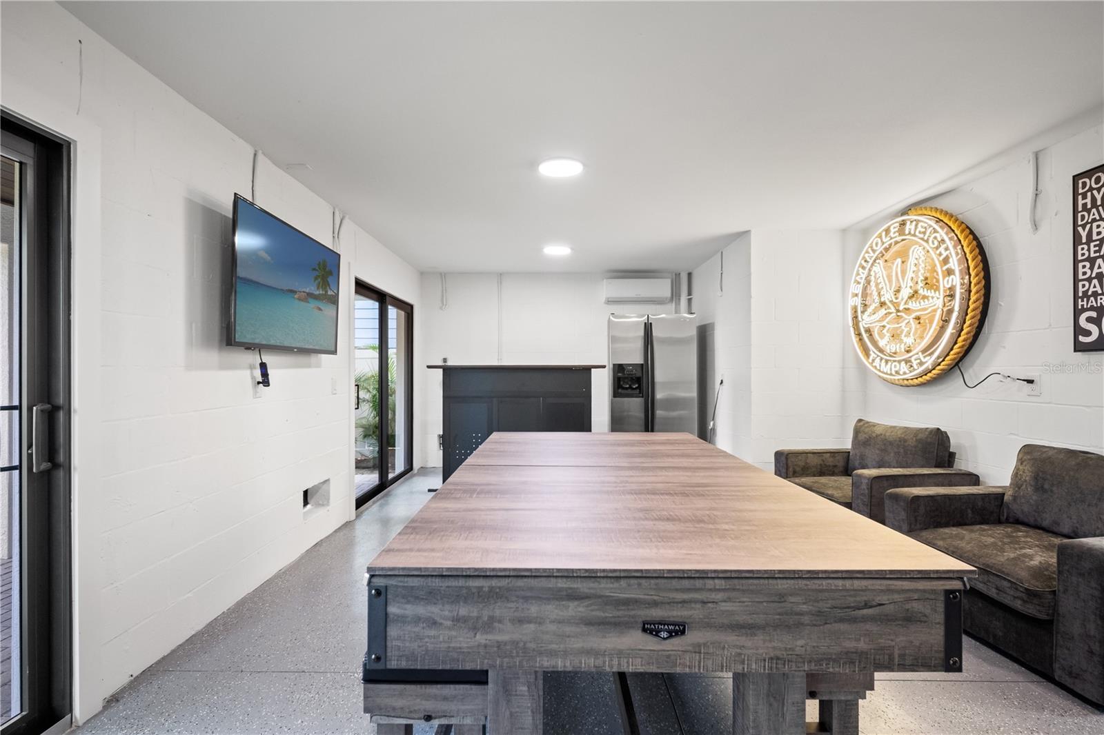 Image 64 of 74 For 321 Hanlon Street