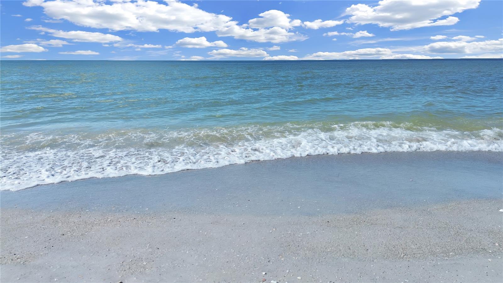 Listing photo id 6 for 116 6th Street