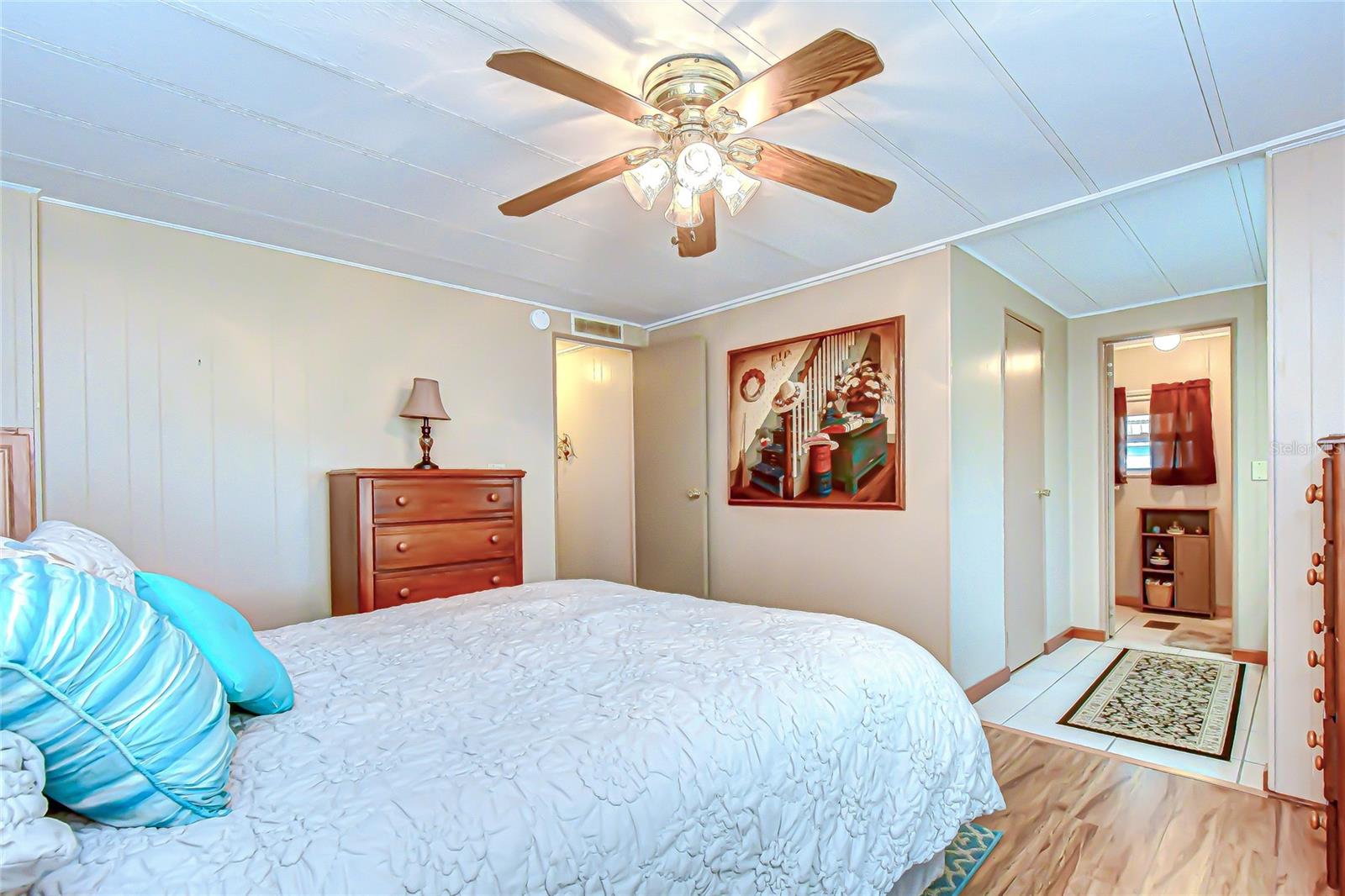 Image 19 of 42 For 34915 Adam Avenue