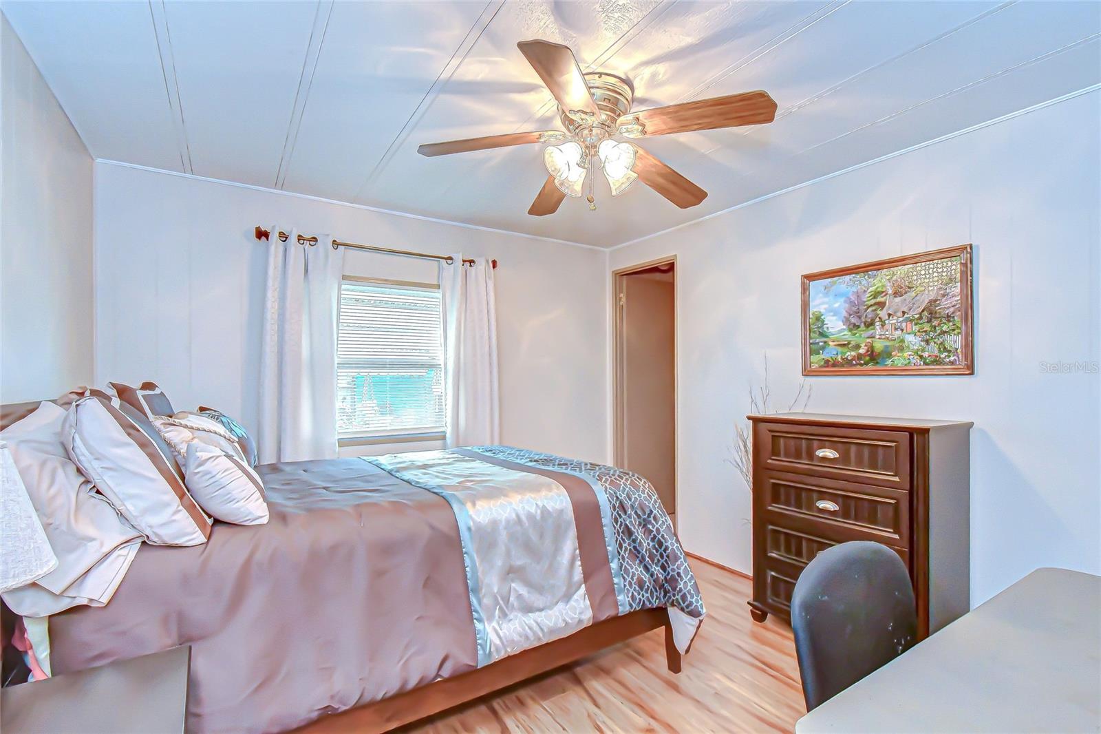 Image 21 of 42 For 34915 Adam Avenue