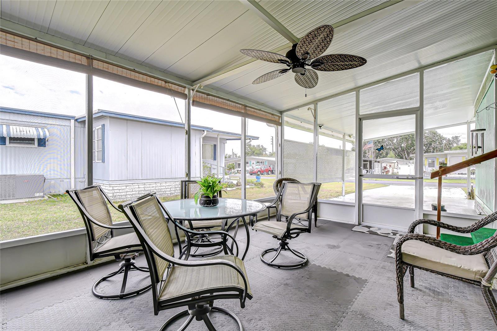 Image 31 of 42 For 34915 Adam Avenue