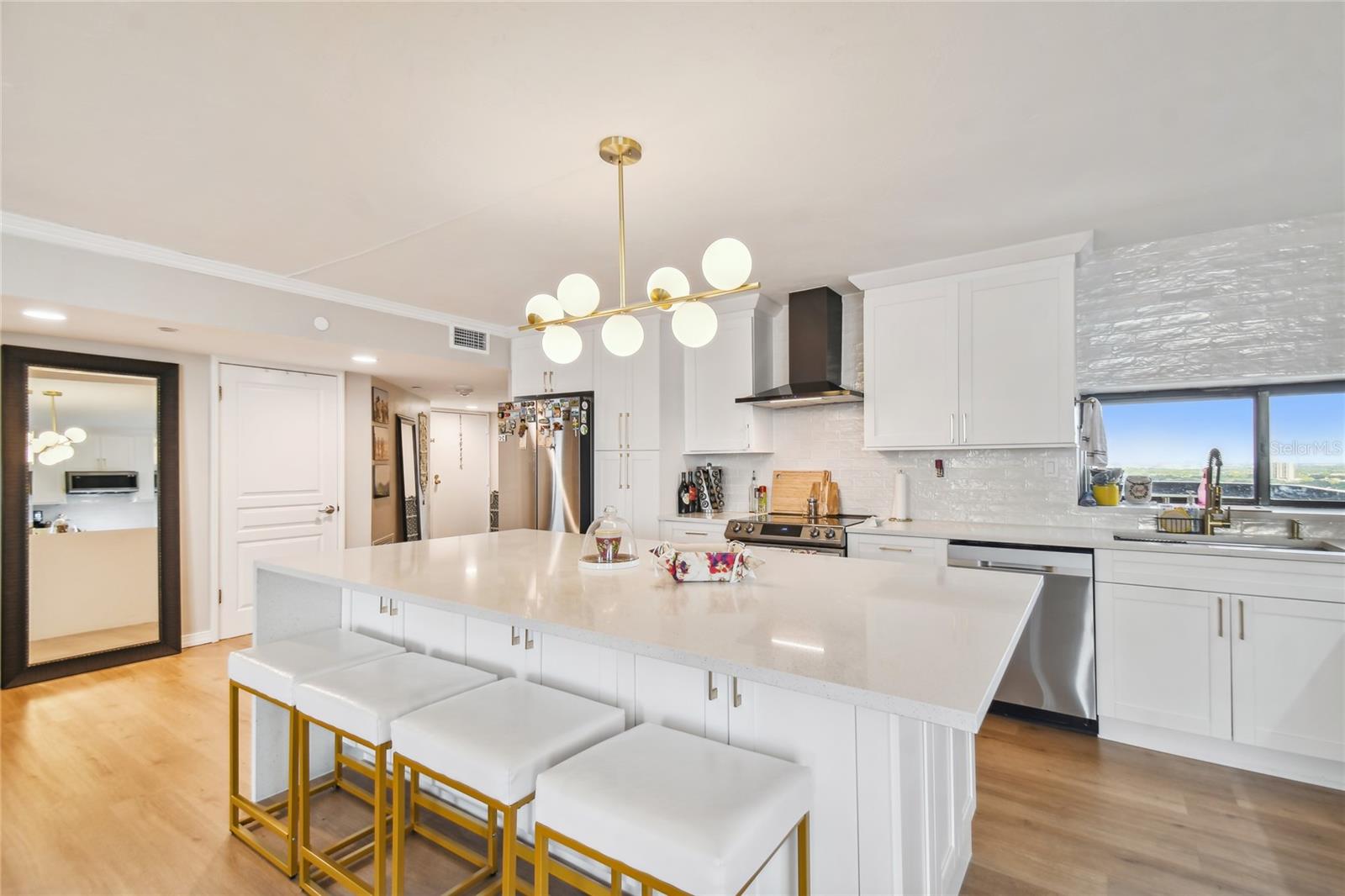 Image 12 of 43 For 2413 Bayshore Boulevard 2001