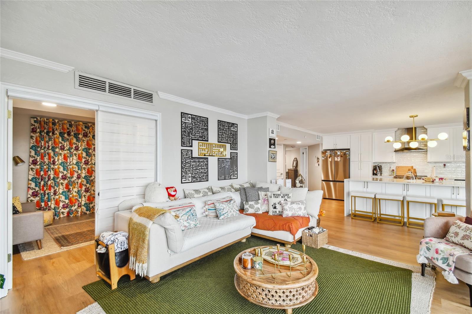 Image 16 of 43 For 2413 Bayshore Boulevard 2001