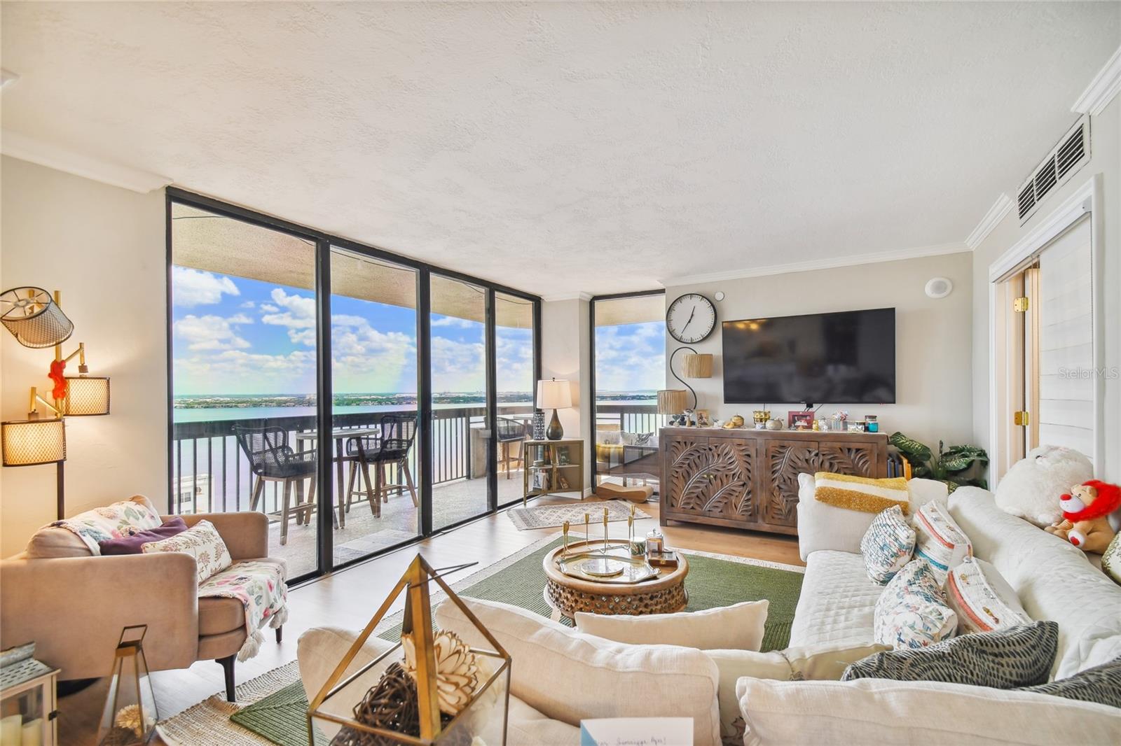 Image 17 of 43 For 2413 Bayshore Boulevard 2001