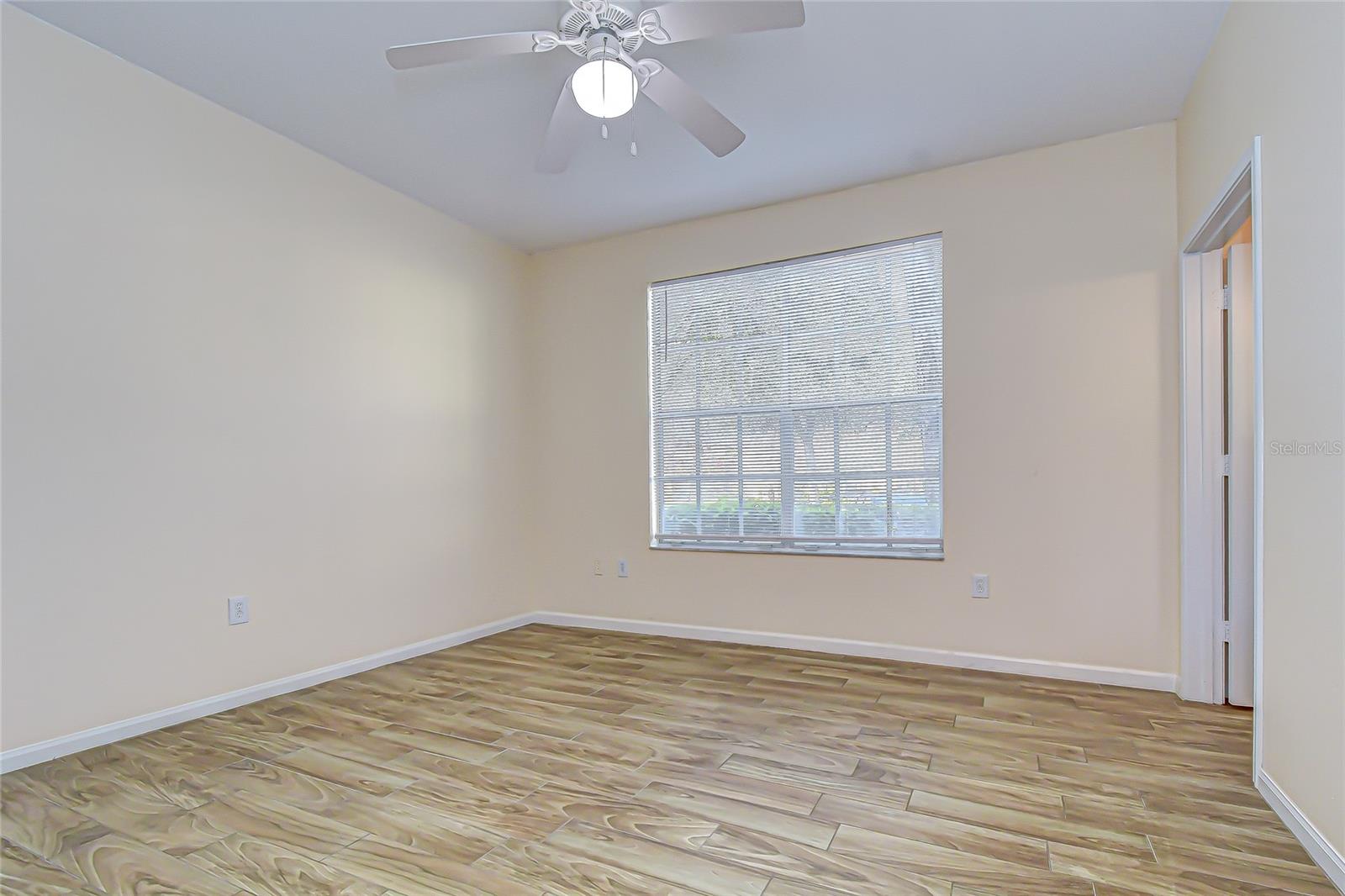 Image 16 of 27 For 5125 Palm Springs Boulevard 3104