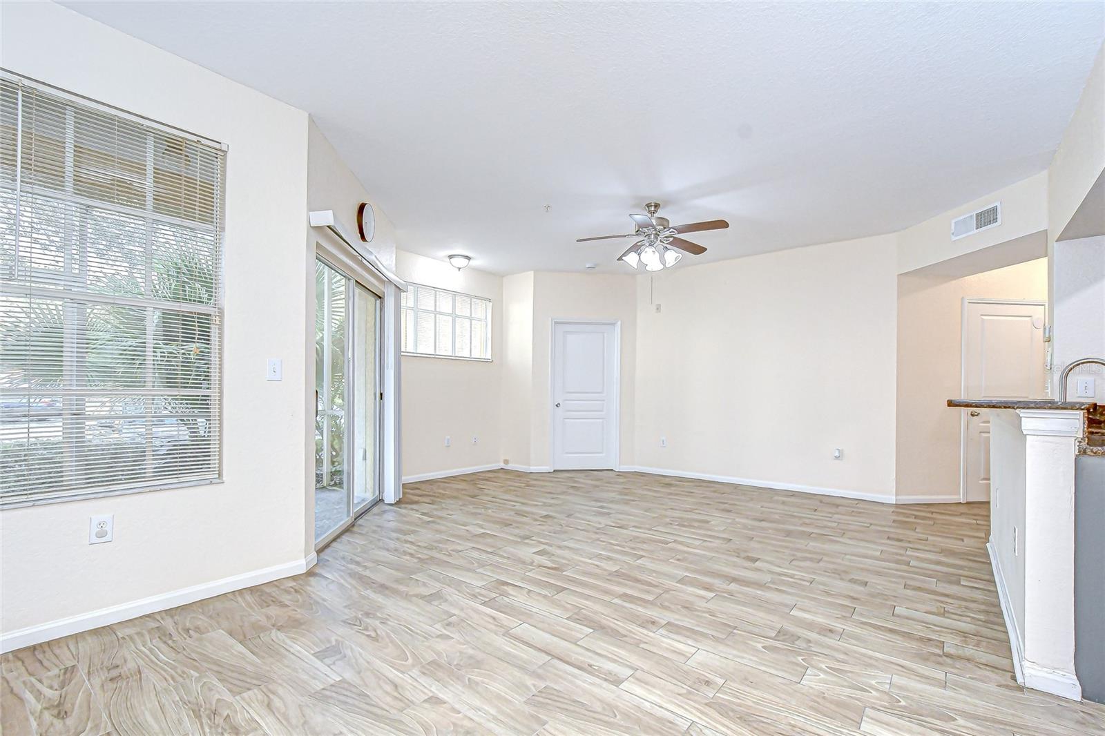 Image 8 of 27 For 5125 Palm Springs Boulevard 3104