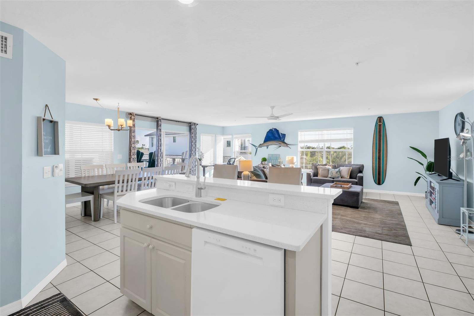 Image 17 of 41 For 1802 Gulf Boulevard 12