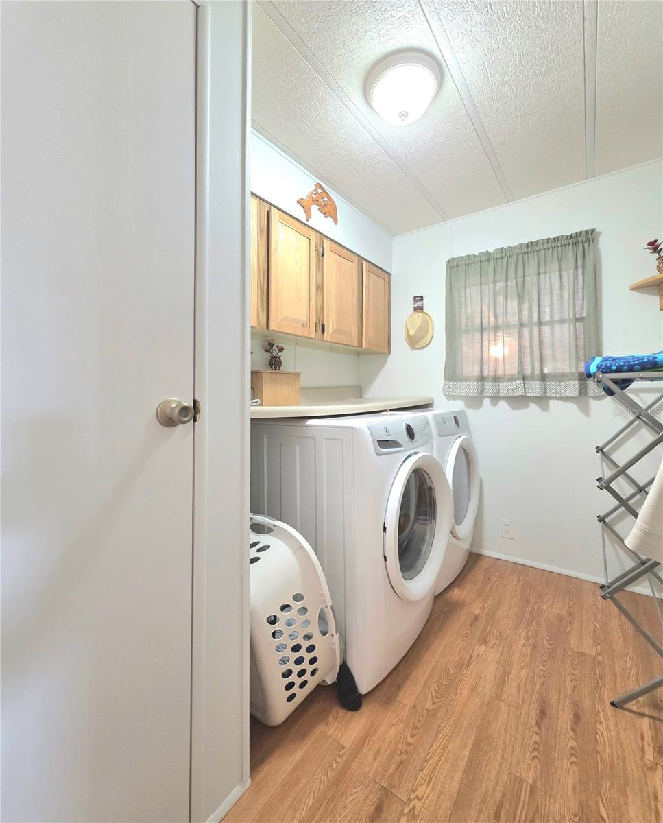 Image 24 of 66 For 36847 Jodi Avenue