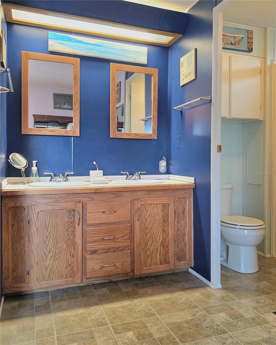 Image 33 of 66 For 36847 Jodi Avenue