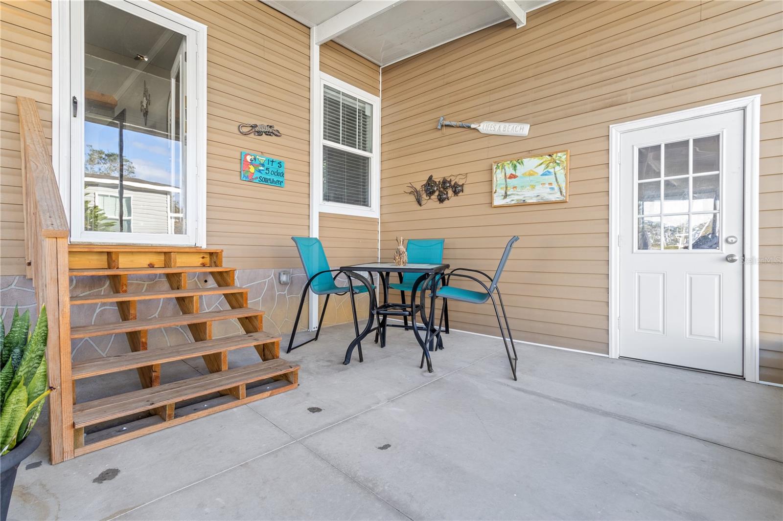 Image 10 of 37 For 9414 Scepter Avenue