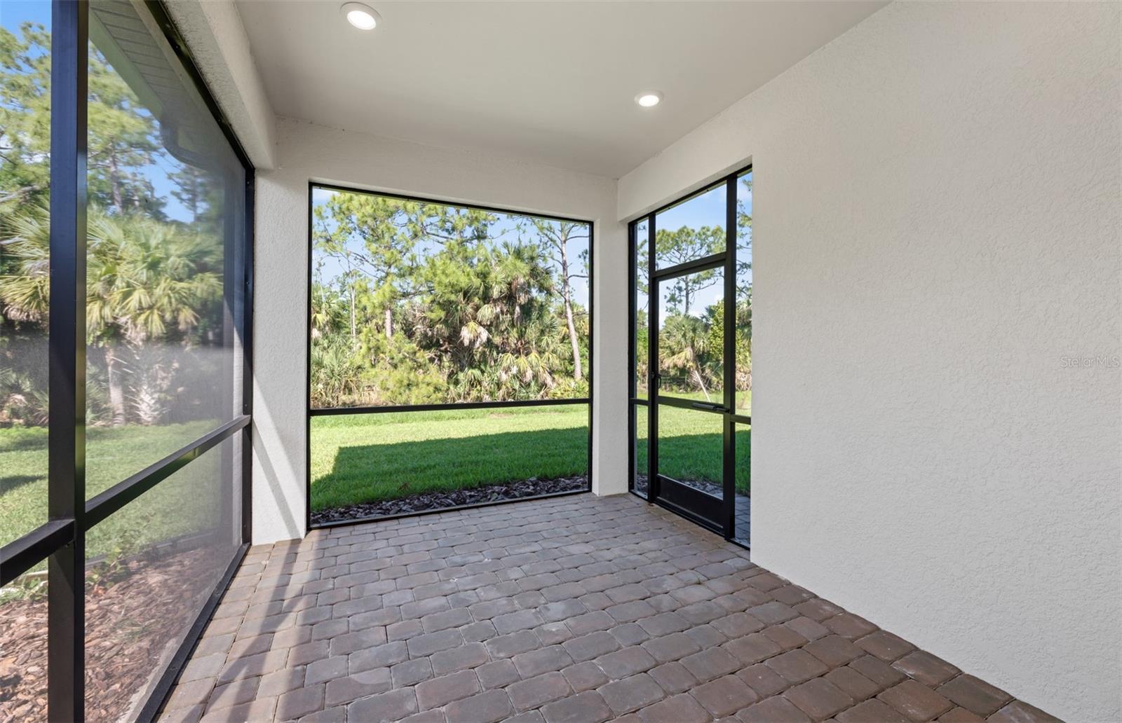 Image 20 of 22 For 2534 Charter Oak Drive