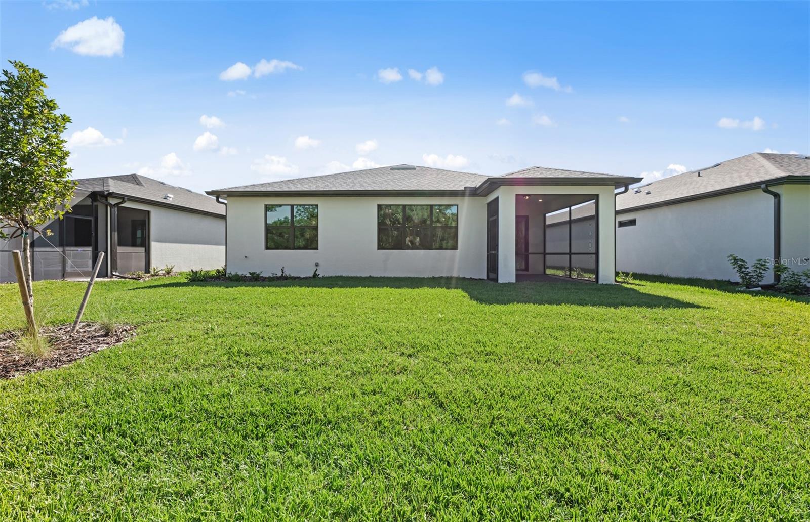 Image 21 of 22 For 2534 Charter Oak Drive