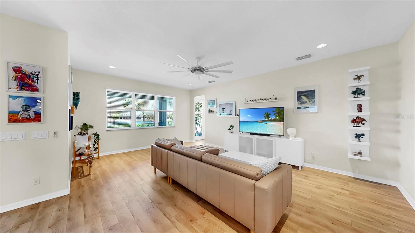 Image 17 of 62 For 11416 Carlton Fields Drive