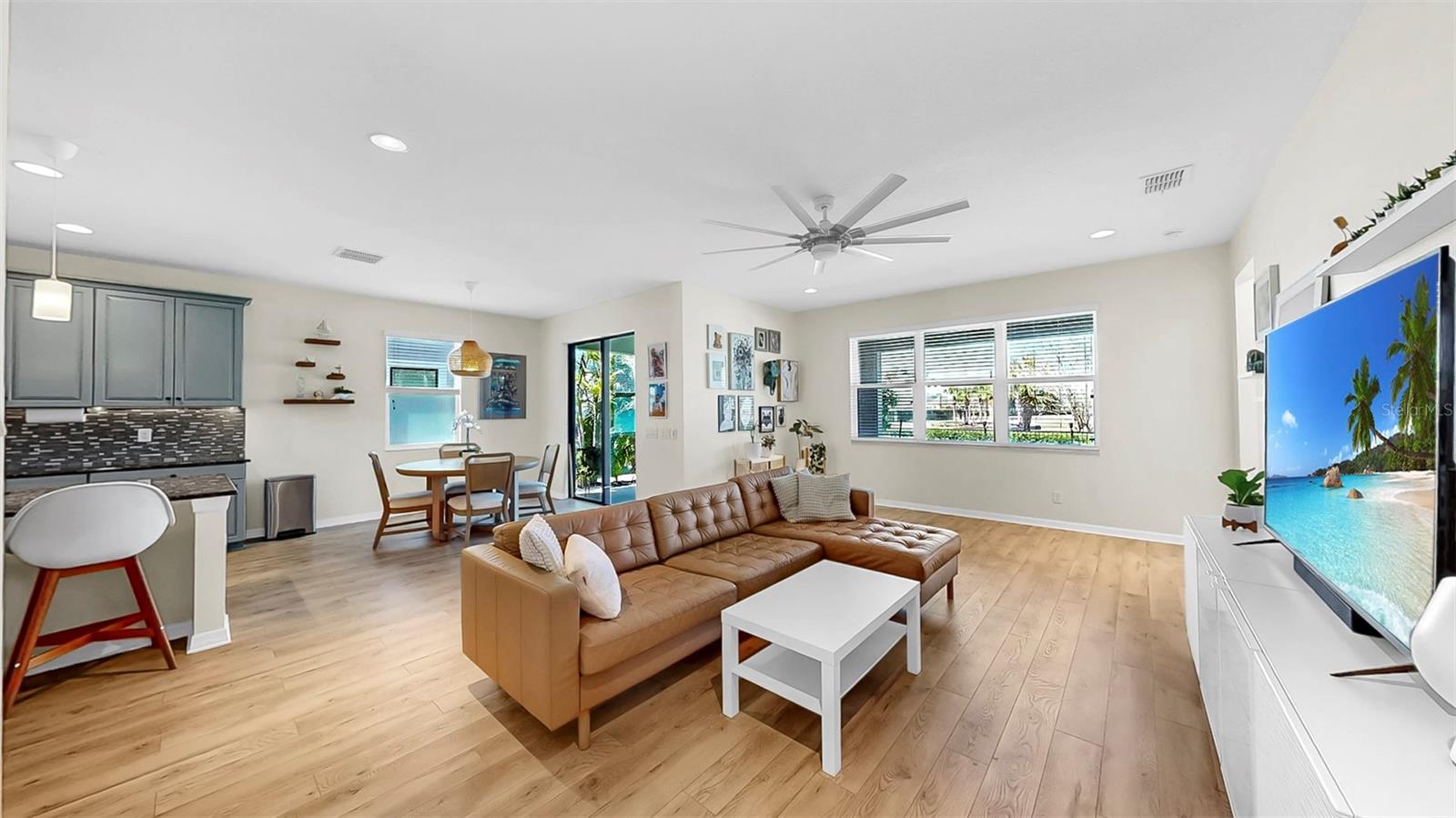 Image 18 of 62 For 11416 Carlton Fields Drive