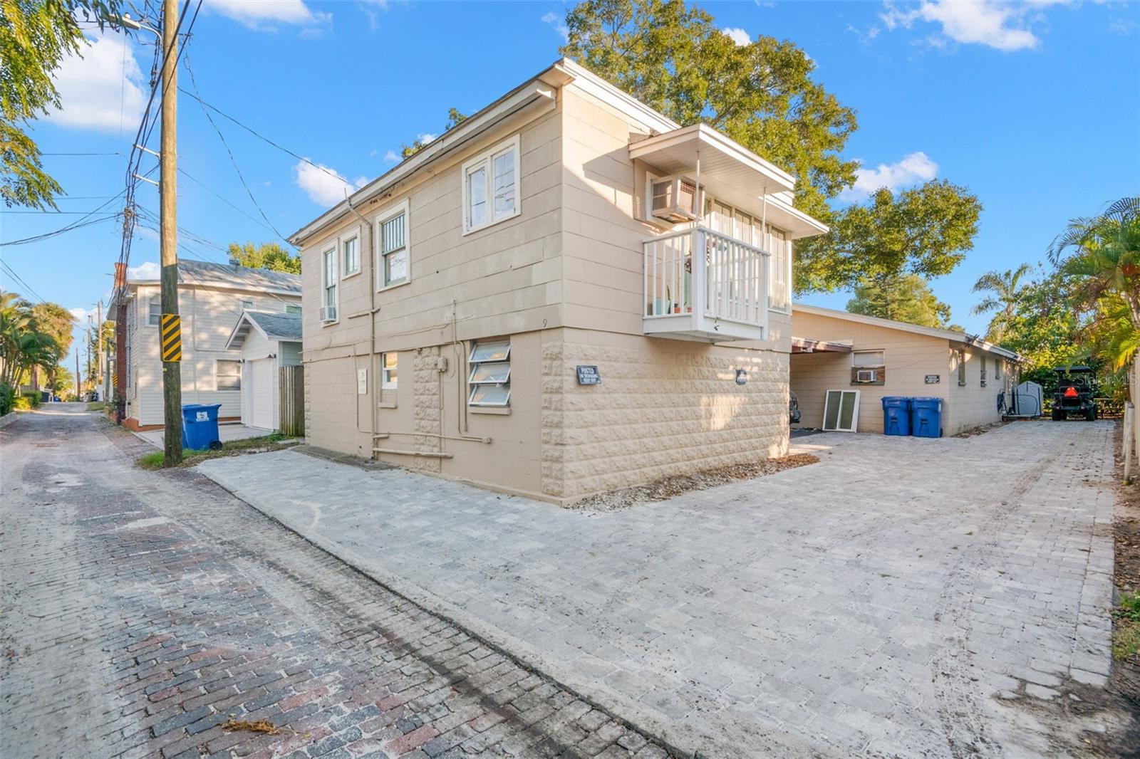 Image 6 of 26 For 209 12th Avenue N