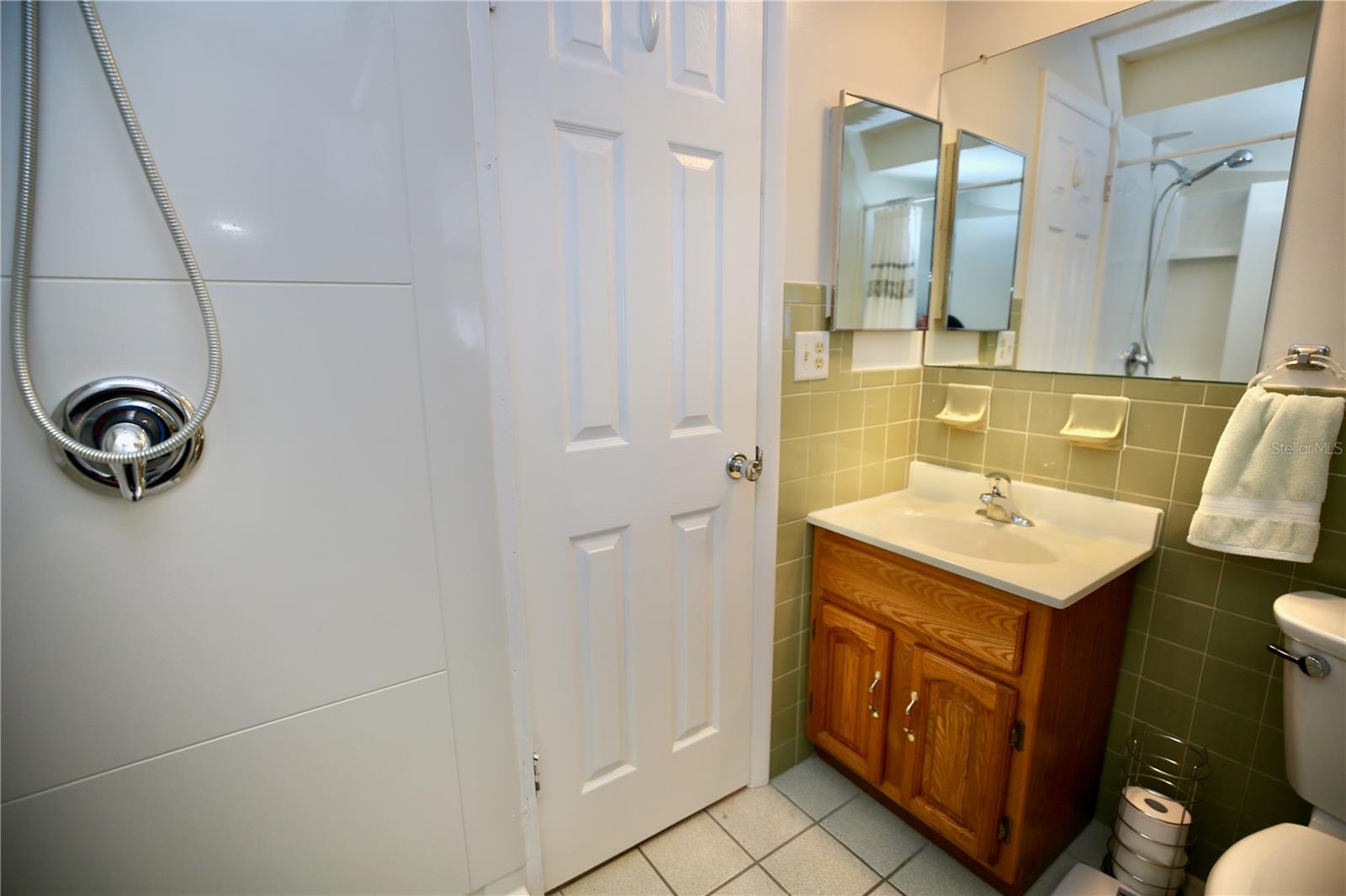 Image 16 of 46 For 120 20th Street Sw