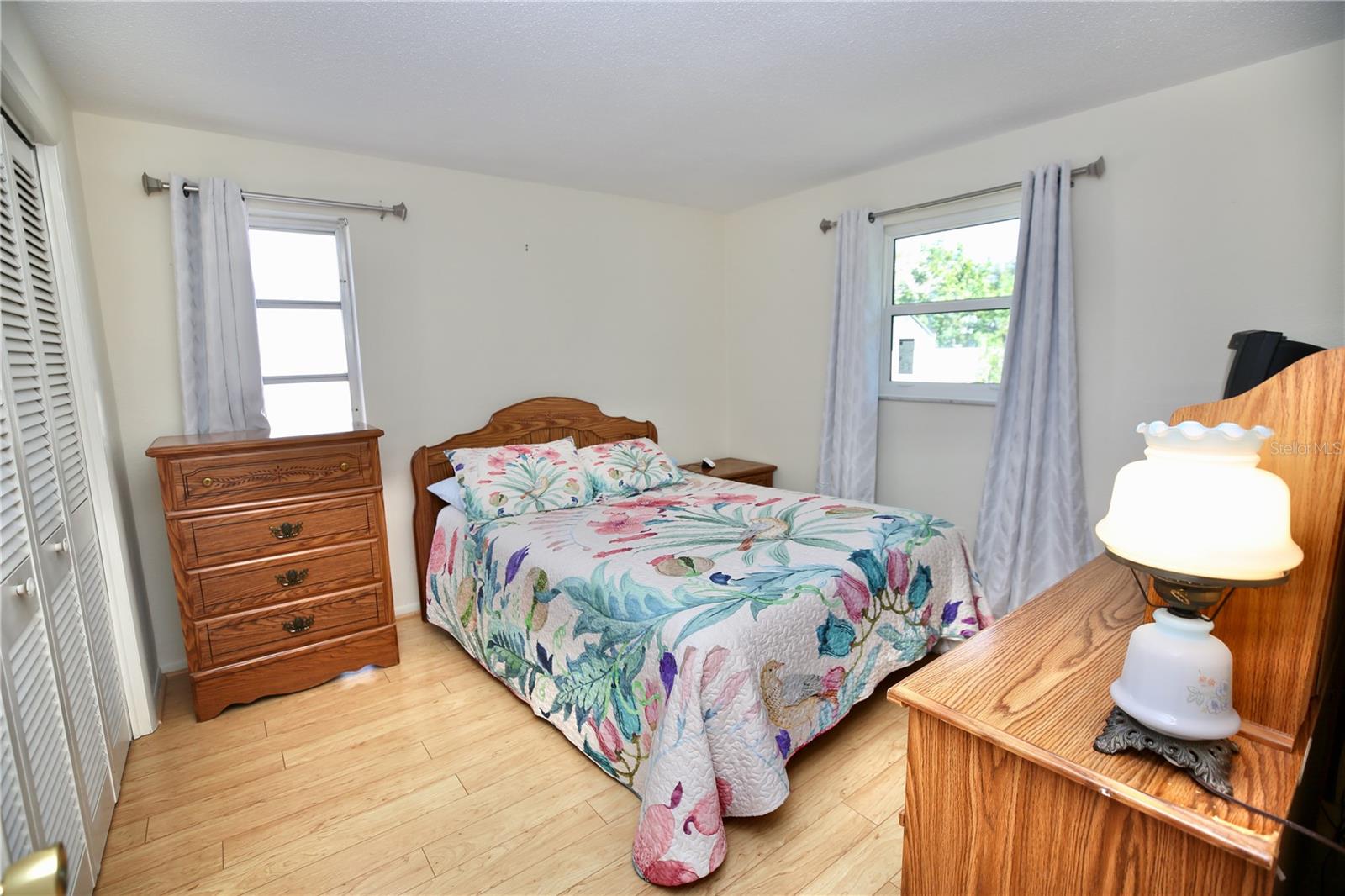 Image 23 of 46 For 120 20th Street Sw