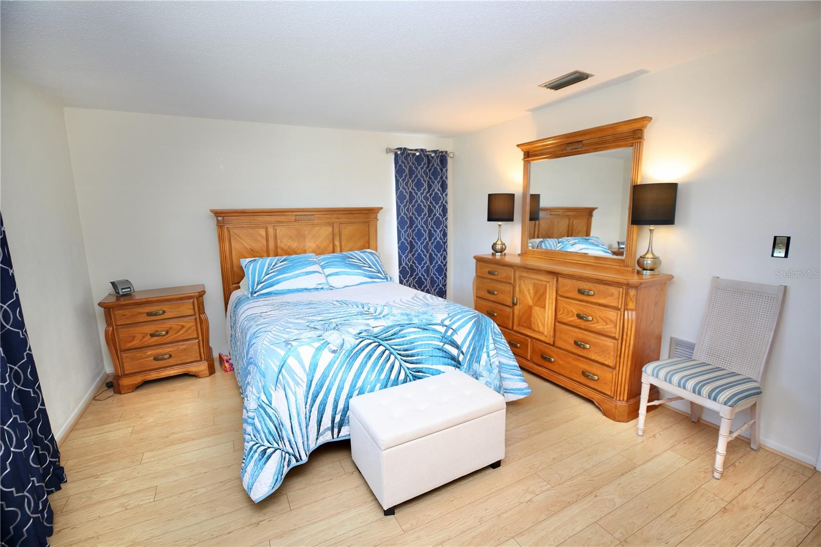 Image 28 of 46 For 120 20th Street Sw