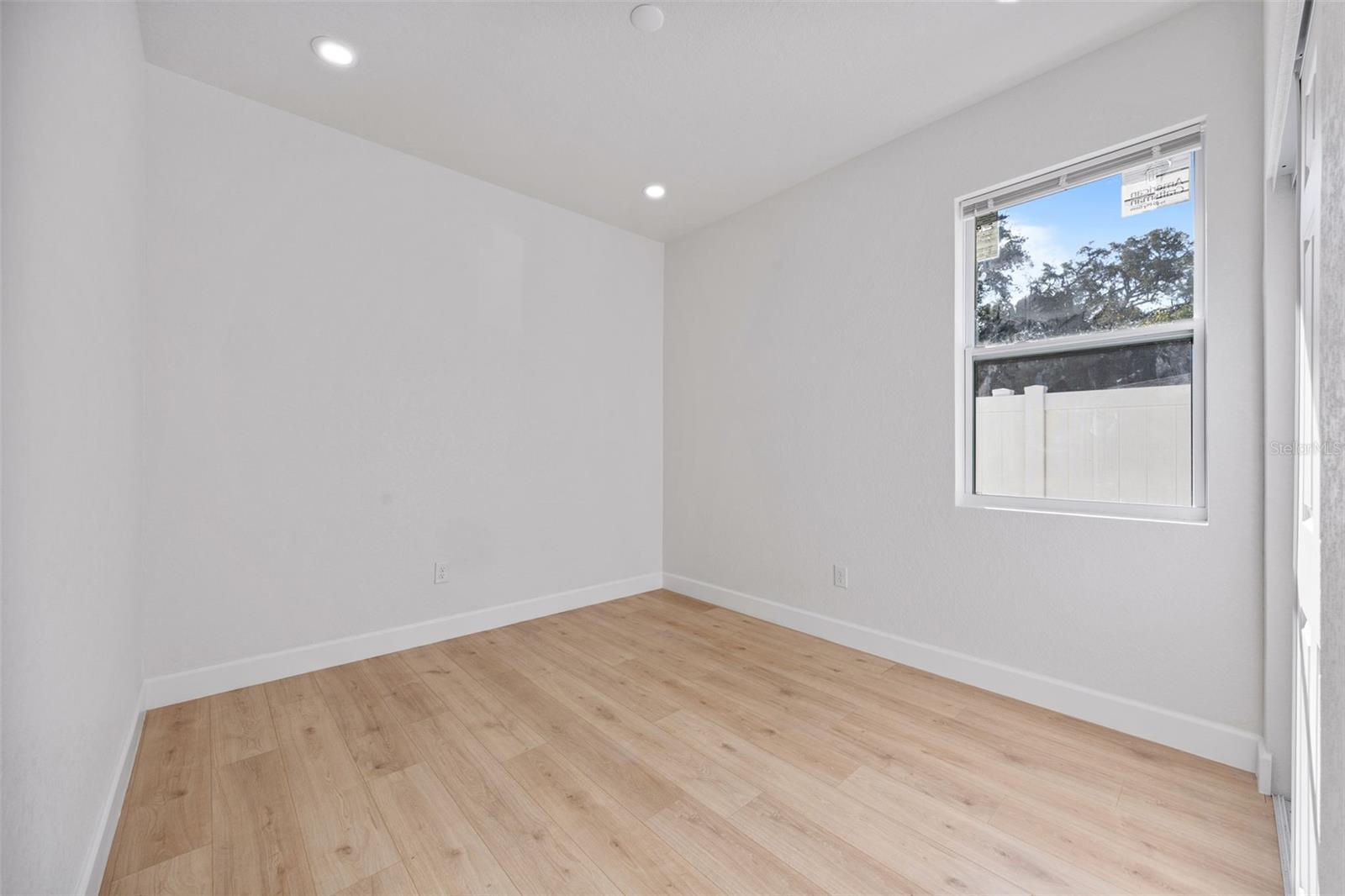 Image 24 of 46 For 8215 18th Street