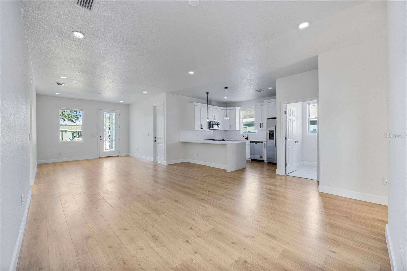 Image 8 of 46 For 8215 18th Street