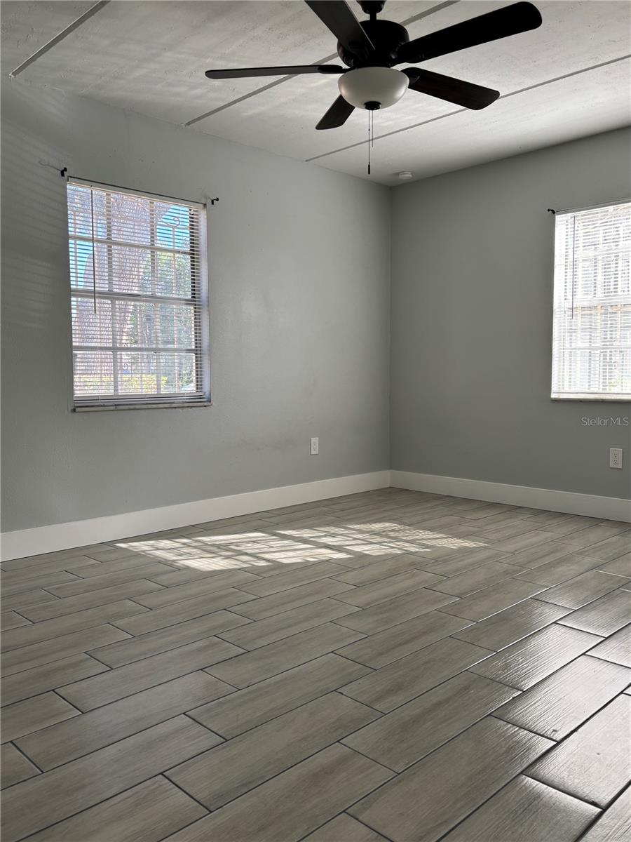 Image 11 of 20 For 4702 Michael Court 137