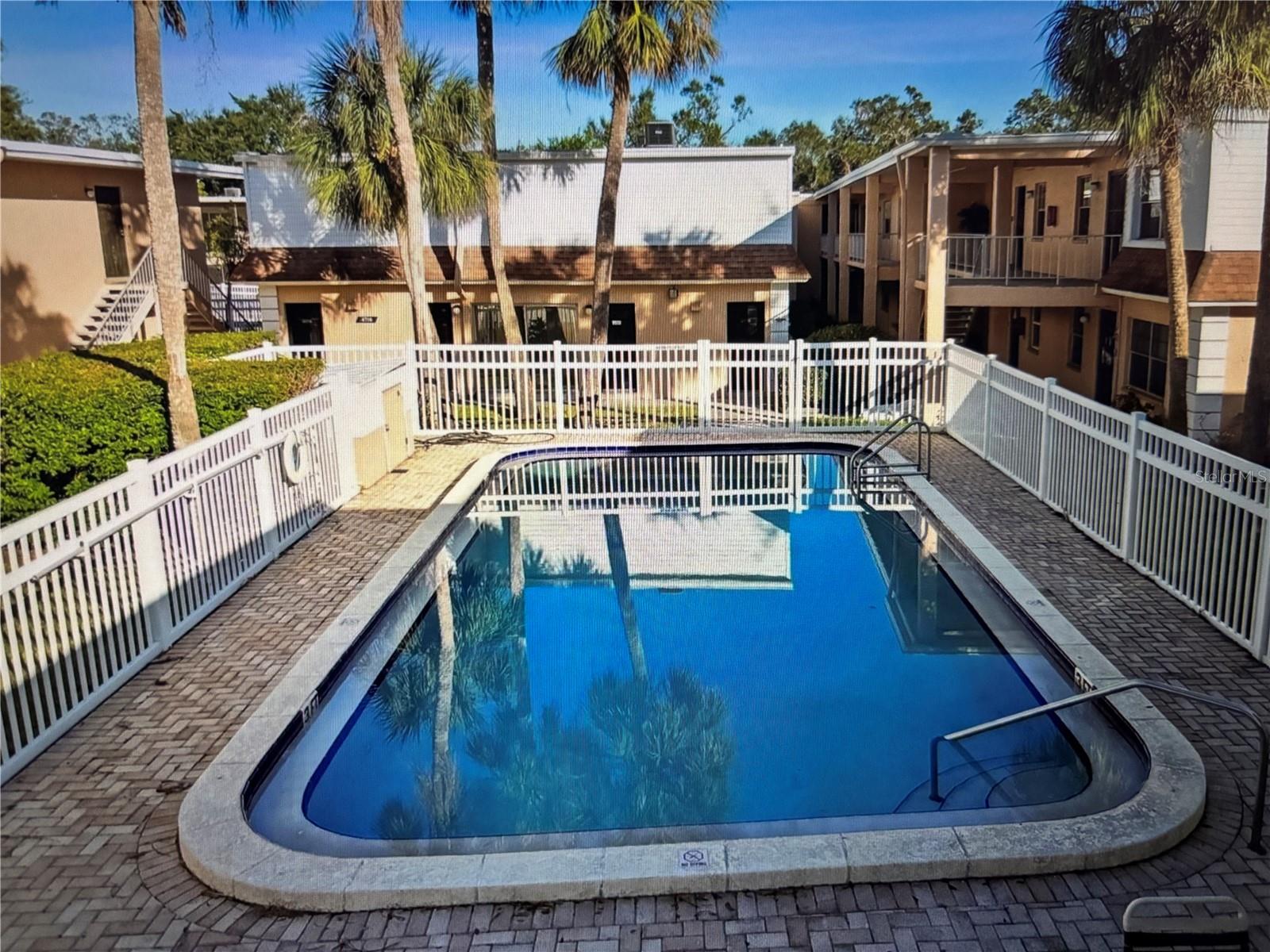 Image 18 of 20 For 4702 Michael Court 137