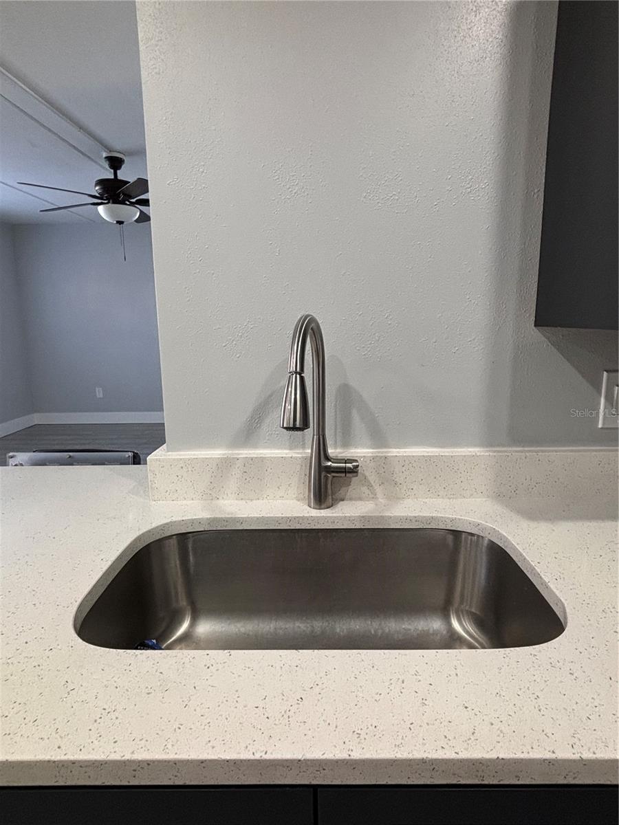 Image 6 of 20 For 4702 Michael Court 137