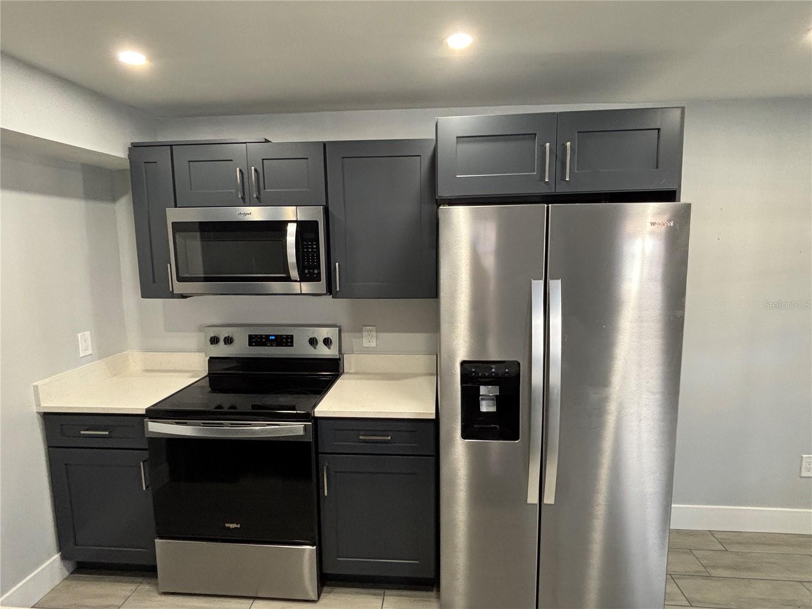 Image 9 of 20 For 4702 Michael Court 137