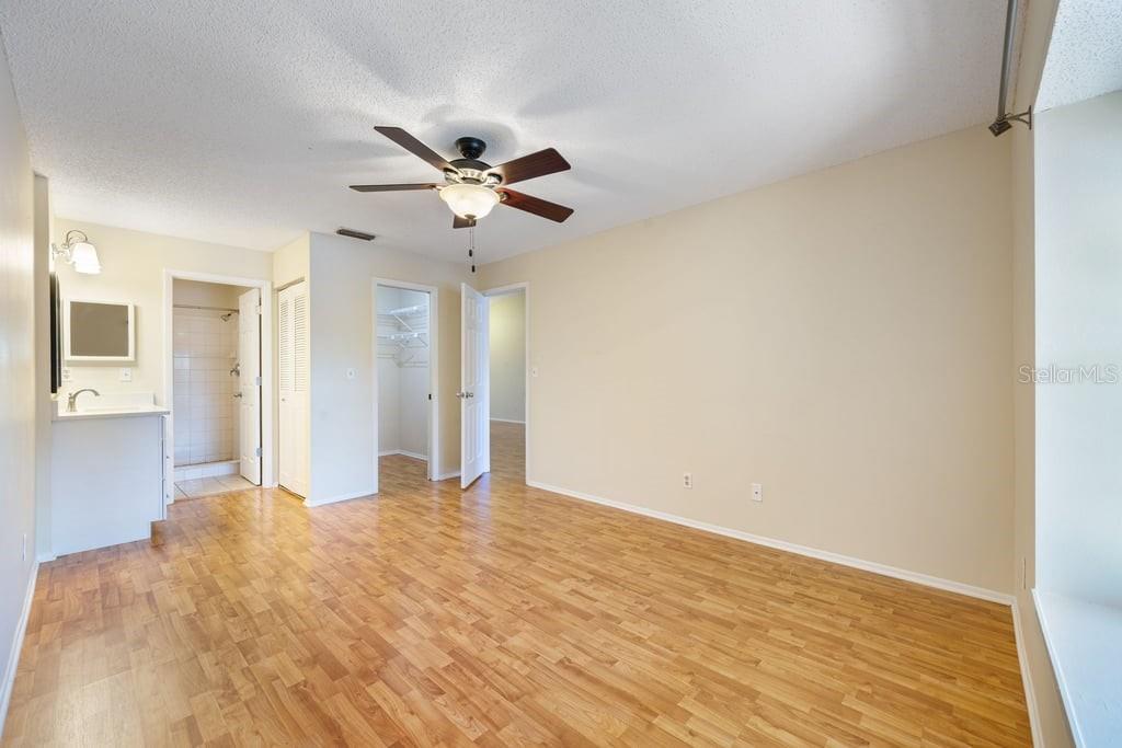 Image 14 of 24 For 4071 Shoreside Circle