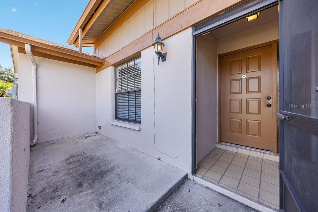 Image 2 of 24 For 4071 Shoreside Circle