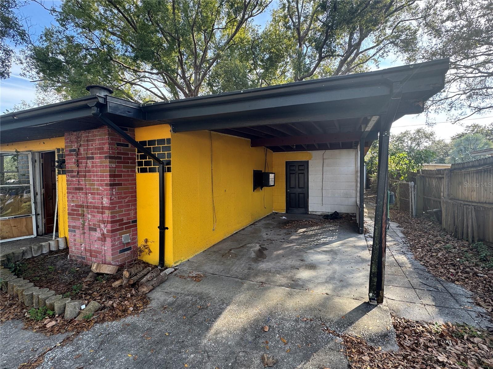 Image 3 of 12 For 2151 Barcelona Drive