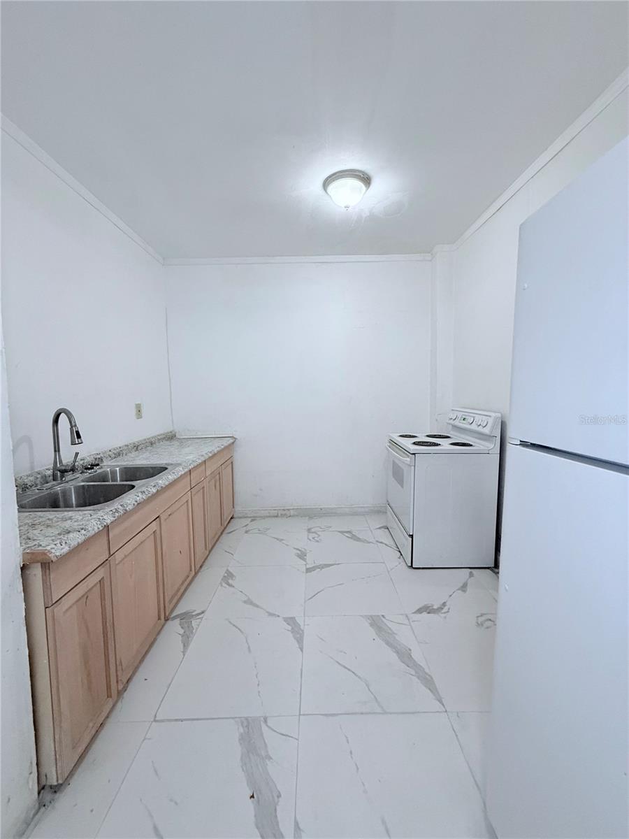 Image 7 of 15 For 405 Dr. Martin Luther King Jr. Boulevard