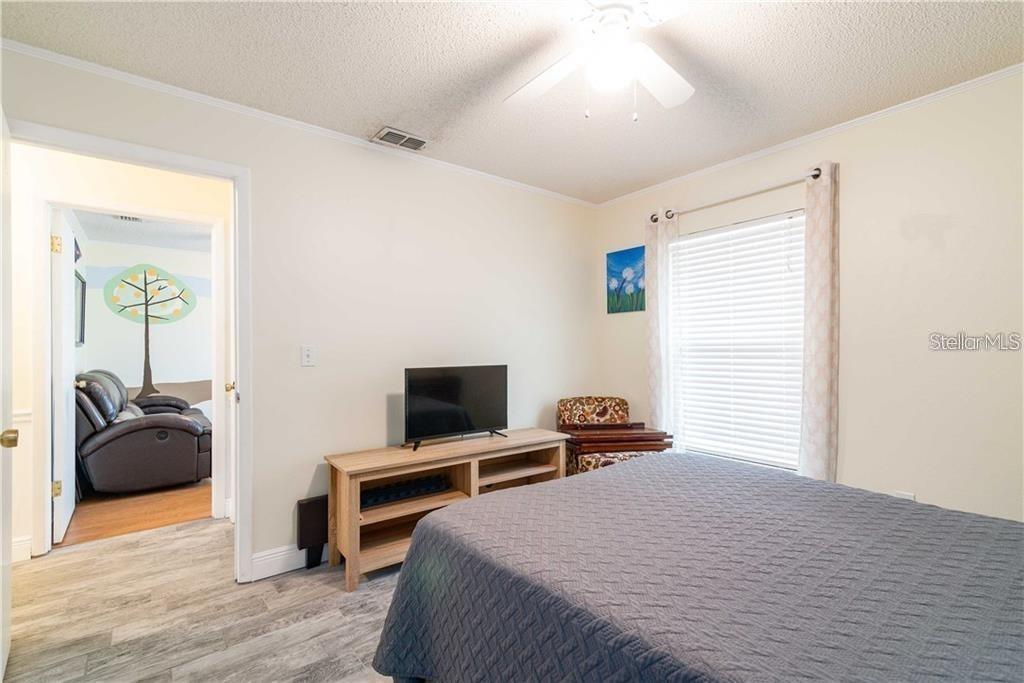 Image 26 of 33 For 1907 Coral Tree Court