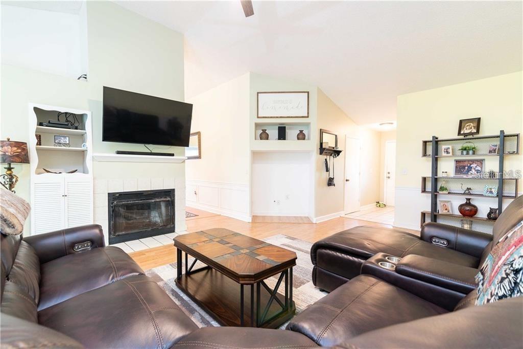 Image 9 of 33 For 1907 Coral Tree Court