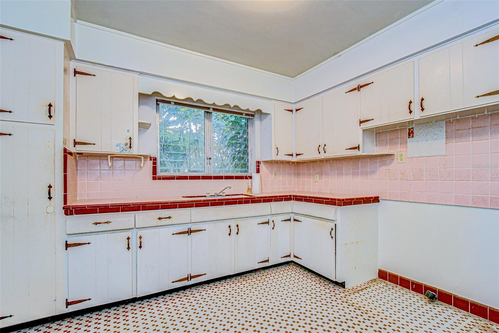 Image 22 of 30 For 3008 Emerson Street