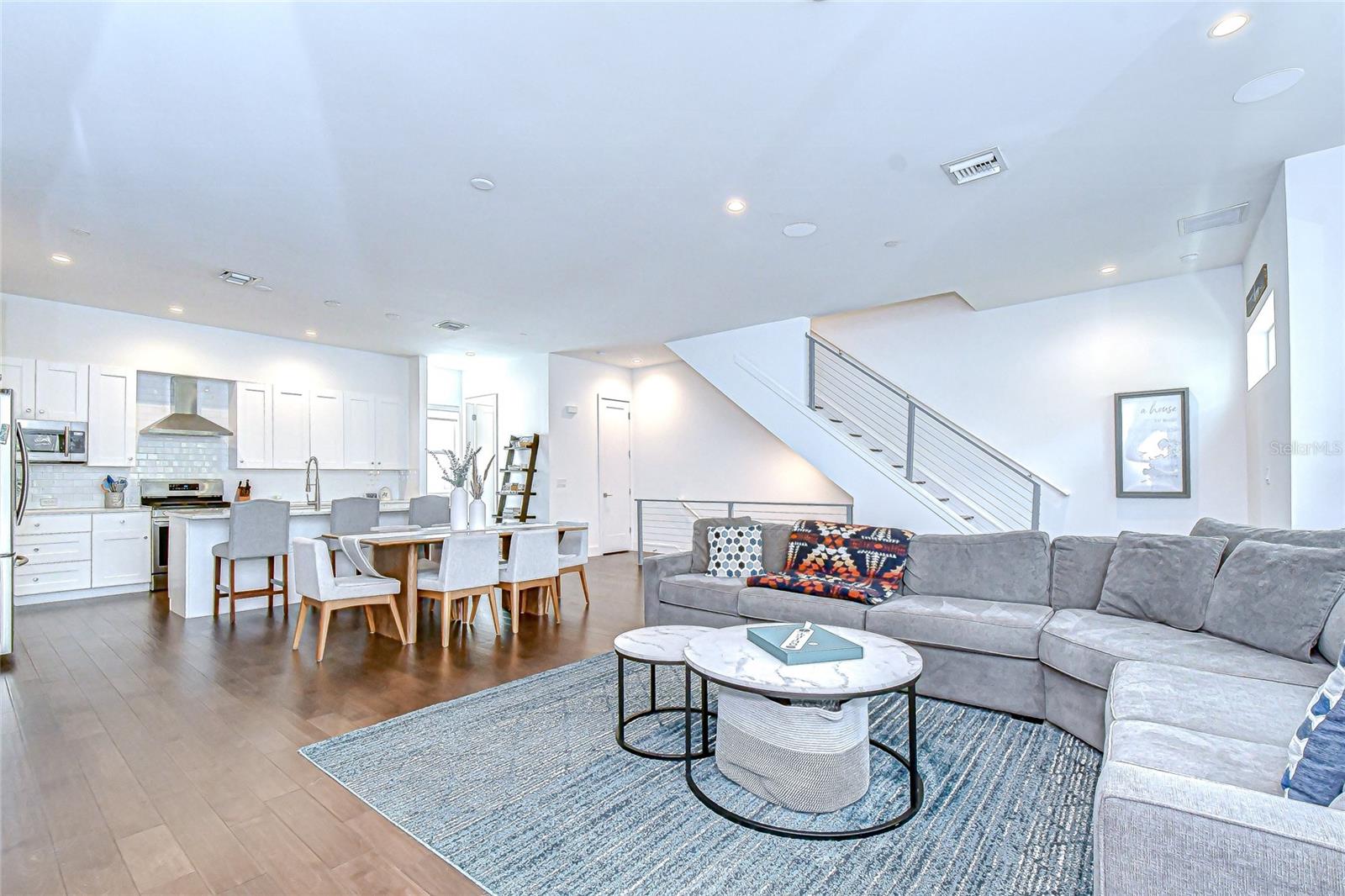 Image 11 of 27 For 3100 Paul Avenue 5