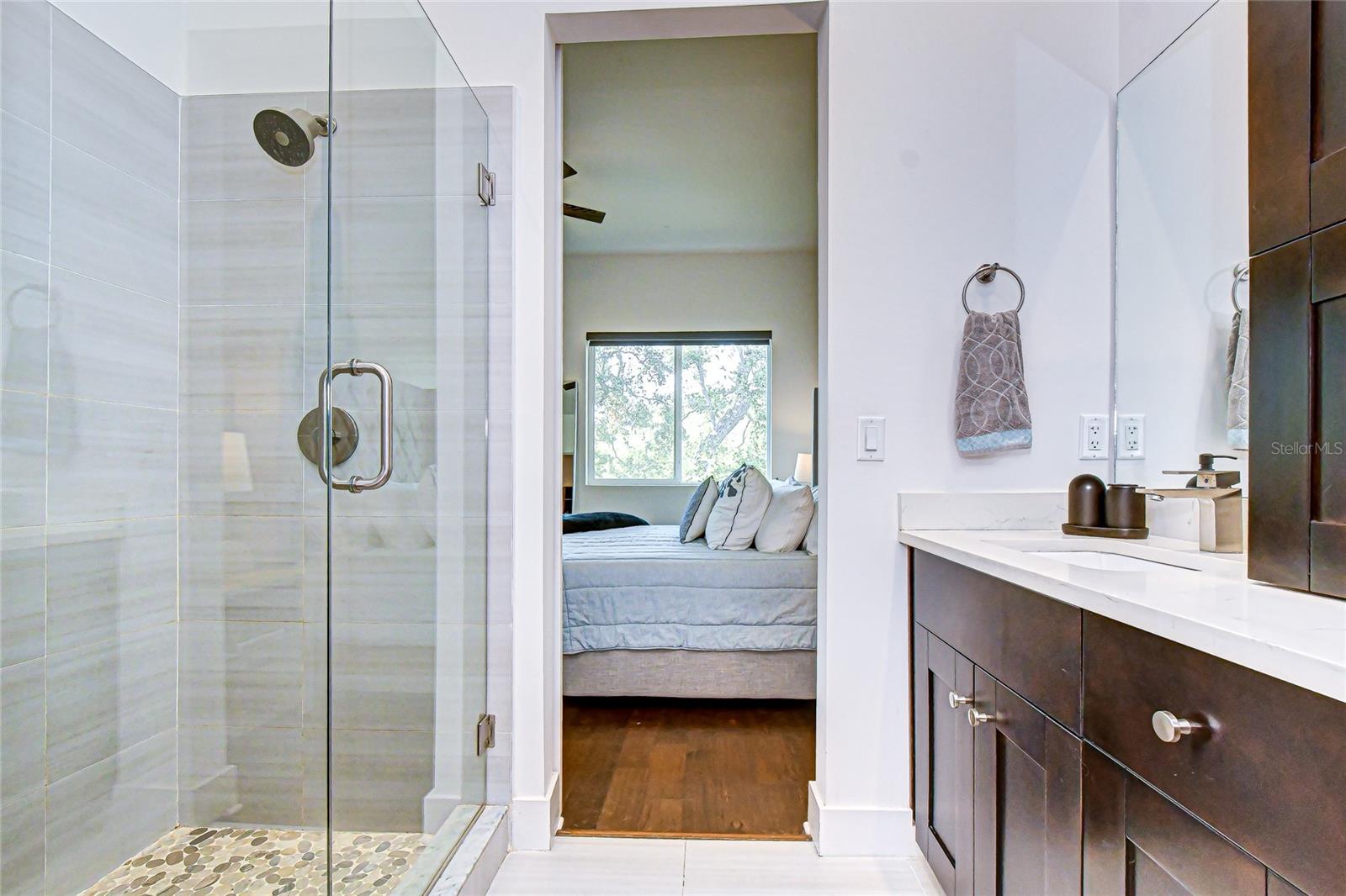 Image 15 of 27 For 3100 Paul Avenue 5