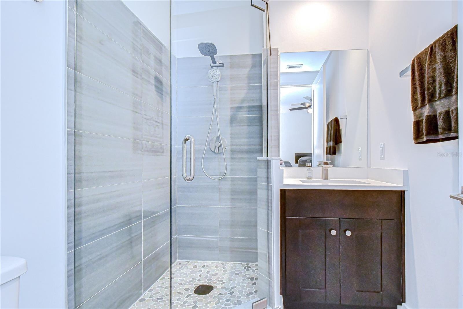 Image 20 of 27 For 3100 Paul Avenue 5