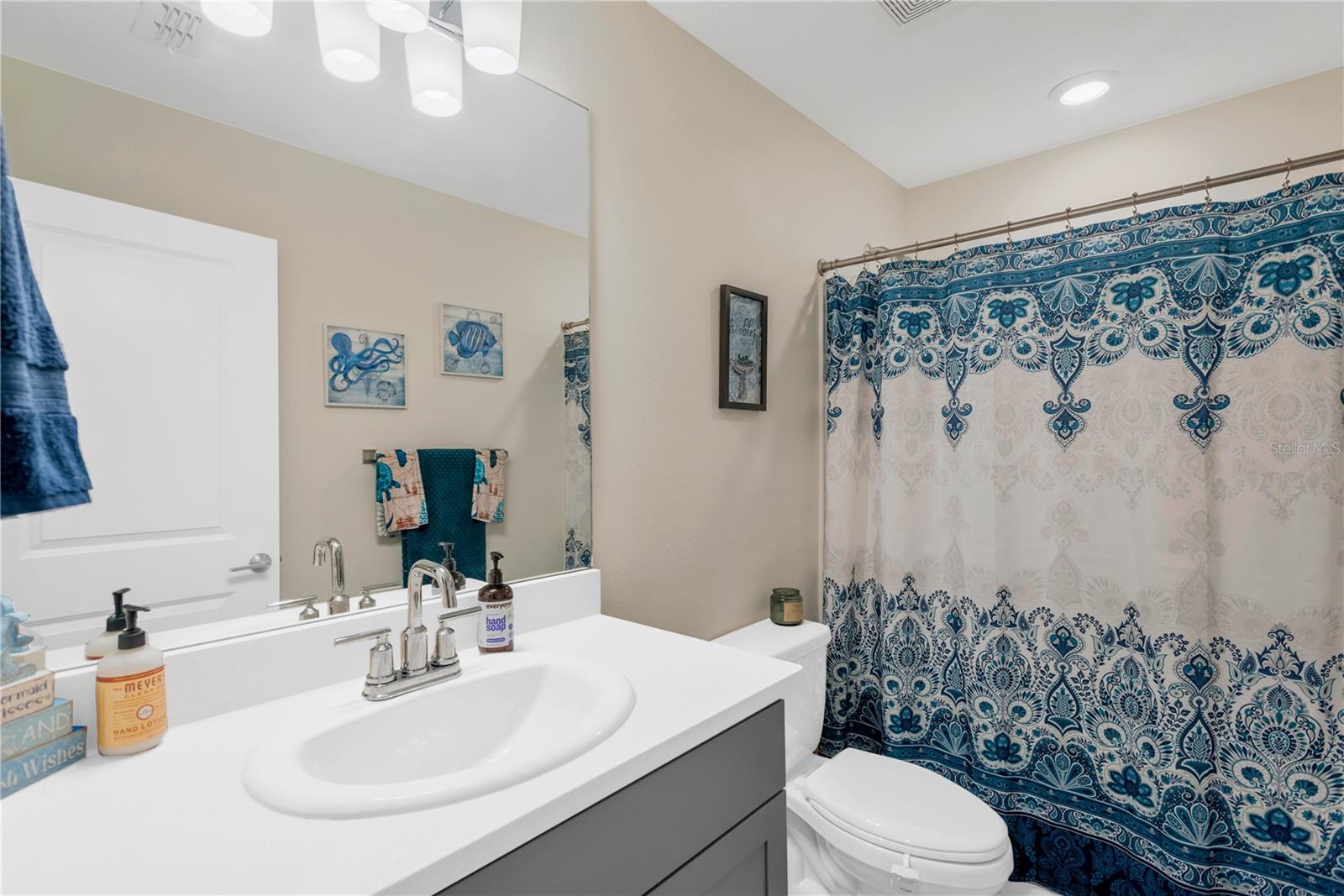 Image 13 of 28 For 11779 Glenside Terrace