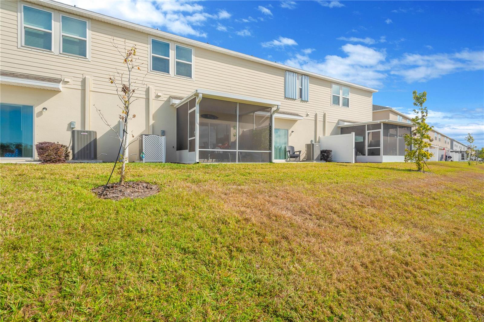 Image 21 of 28 For 11779 Glenside Terrace