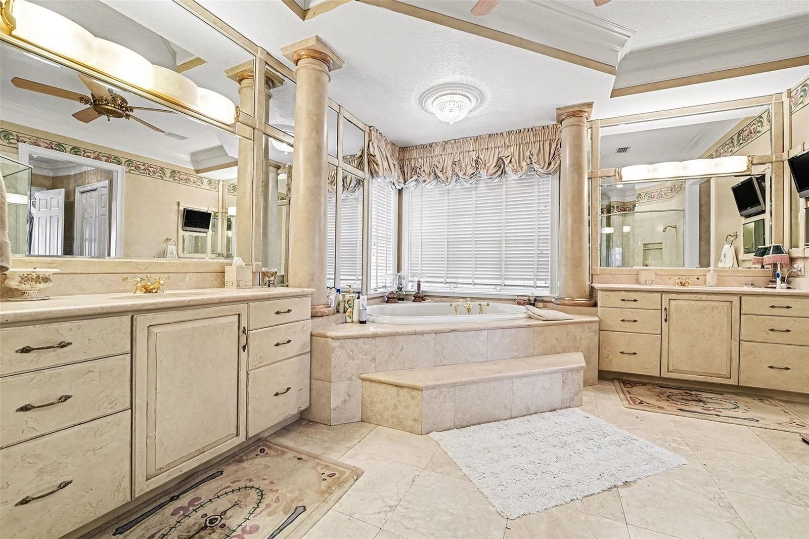 Image 32 of 59 For 135 Van Fleet Court