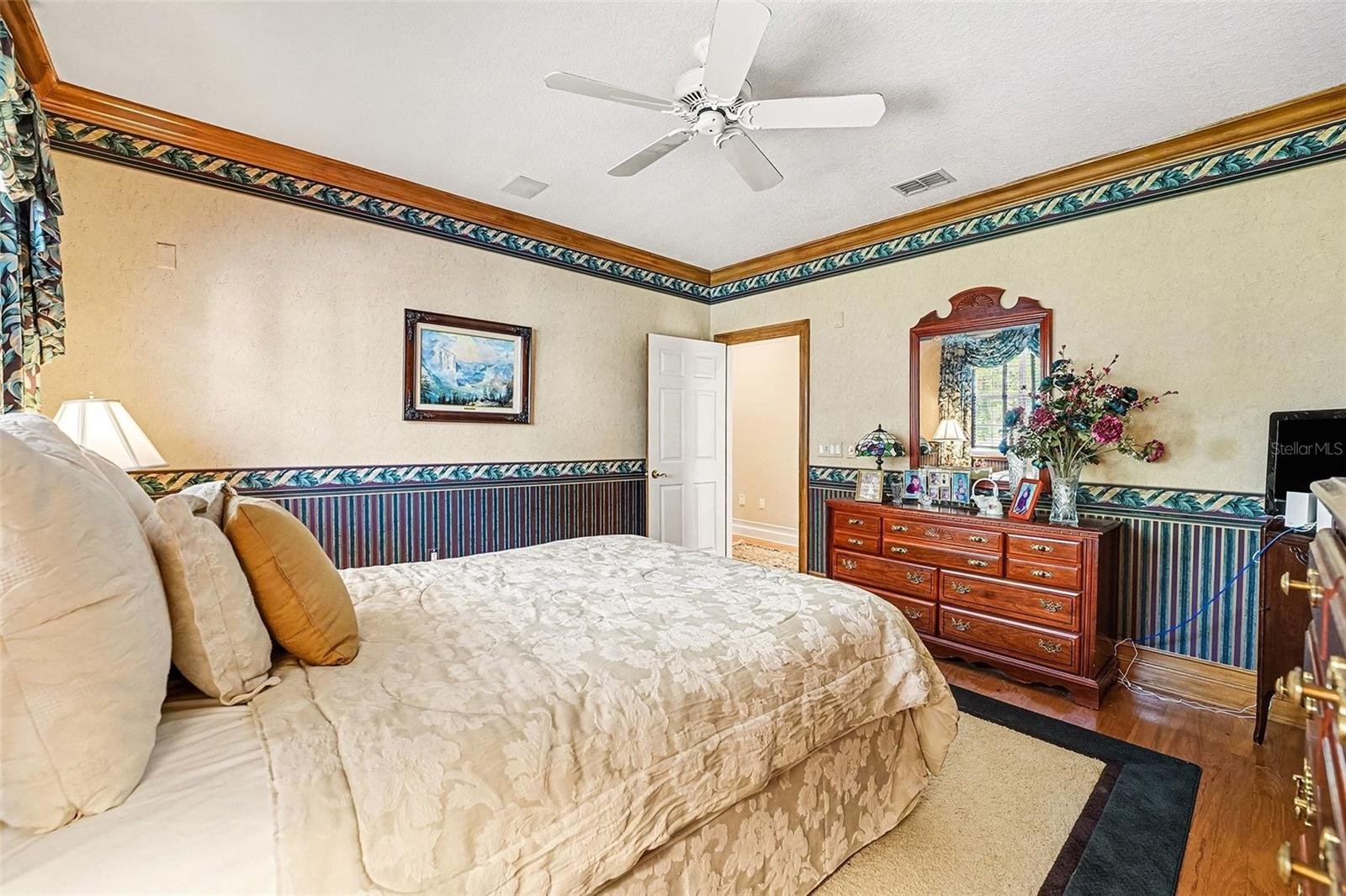 Image 35 of 59 For 135 Van Fleet Court