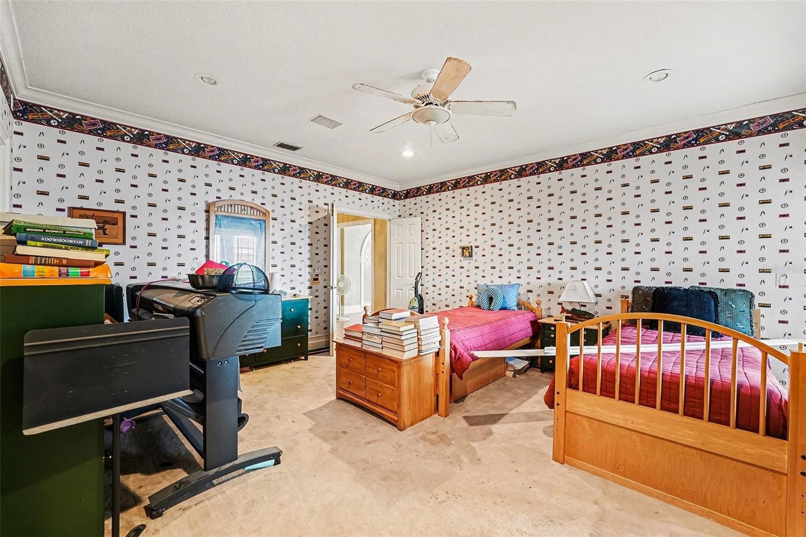 Image 40 of 59 For 135 Van Fleet Court