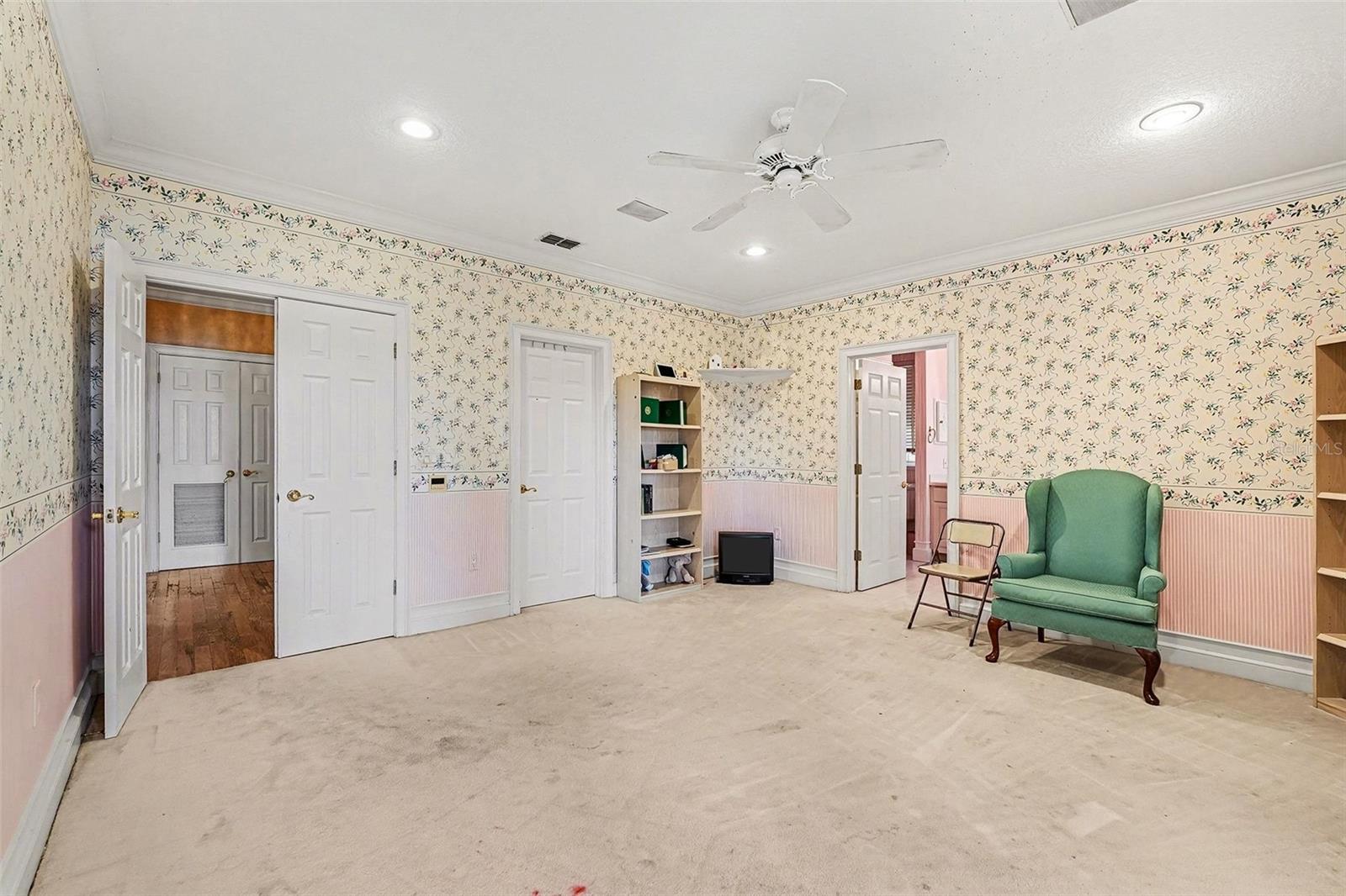 Image 47 of 59 For 135 Van Fleet Court