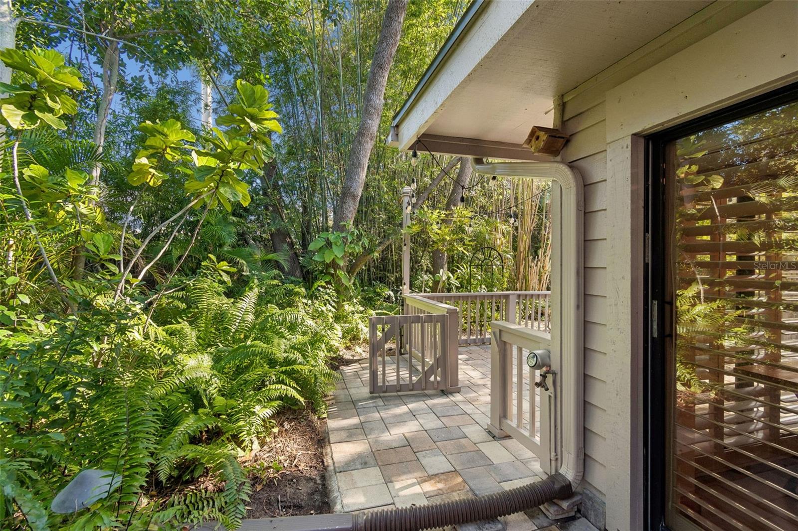 Image 25 of 78 For 401 Old Mill Pond Road